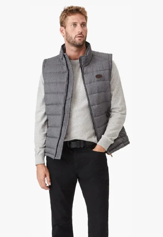 R.M. Williams Mens Patterson Creek Vest