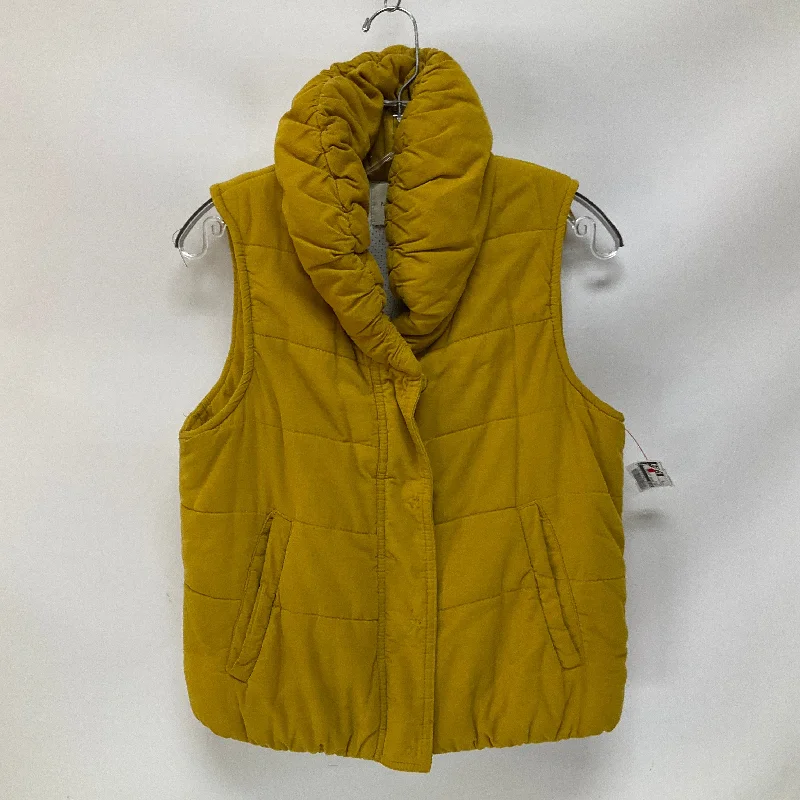 Vest Puffer & Quilted By Pilcro In Yellow, Size: S