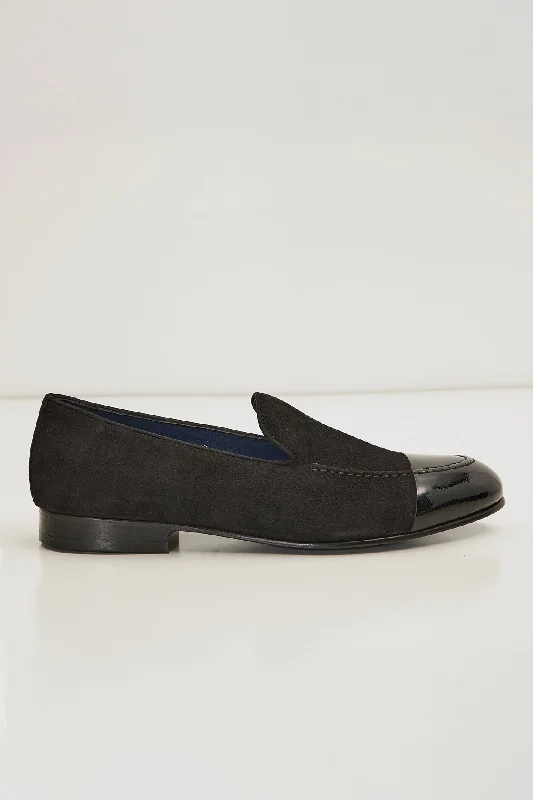 The ''Dipped Toe'' Formal Leather Loafer - Black