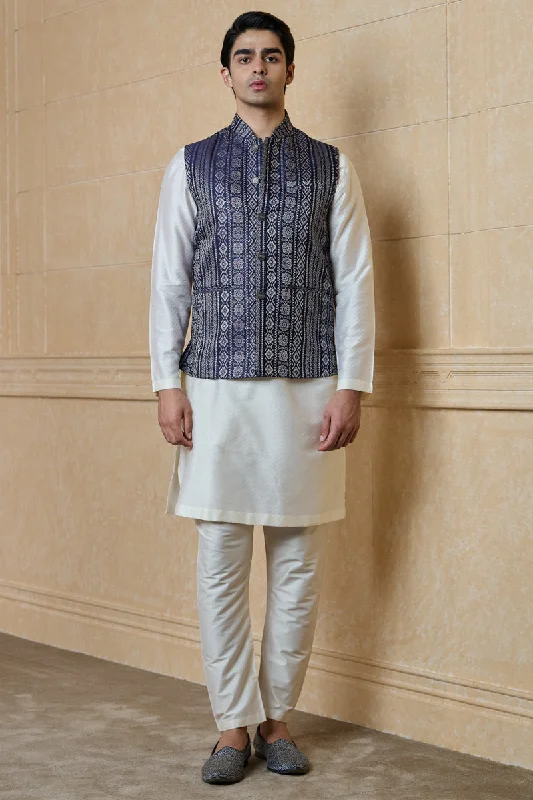 Navy Embroidered Jacquard Bundi