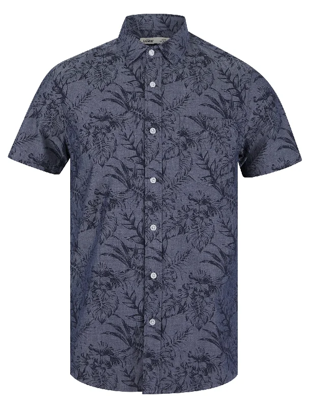 Lantana Palm Leaf Print Short Sleeve Cotton Chambray Hawaiian Style Shirt in Mid Blue - Tokyo Laundry